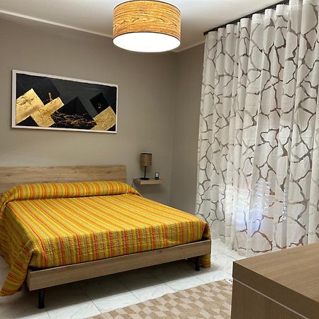 Appartamento Relax - Mare Cannizzaro - Aci Castello Catania Luaran gambar