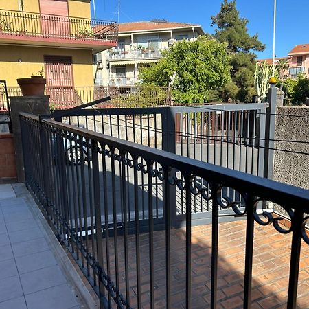 Appartamento Relax - Mare Cannizzaro - Aci Castello Catania Luaran gambar